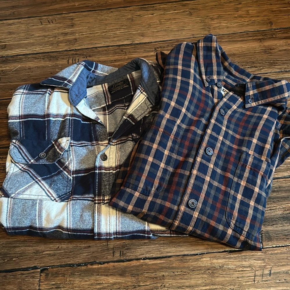 Men’s flannels 2 size XL